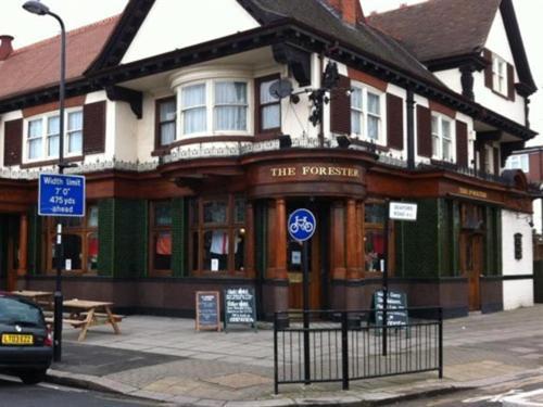 The Forester Ealing London Bagian luar foto