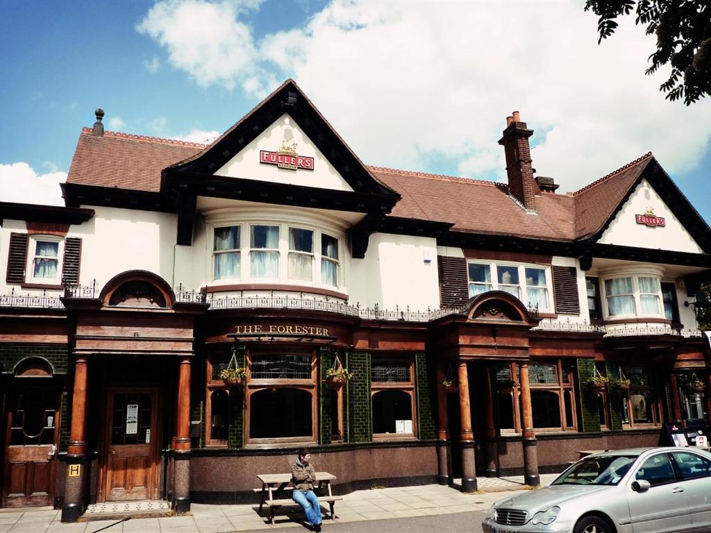 The Forester Ealing London Bagian luar foto